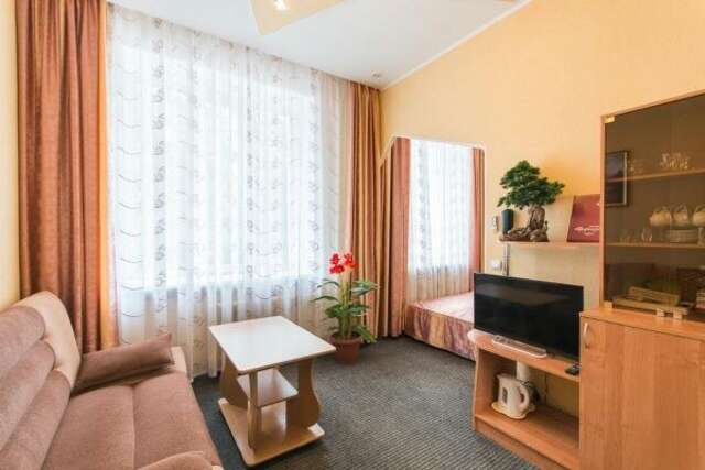 Гостиница Профсоюзная Нижний Новгород-95